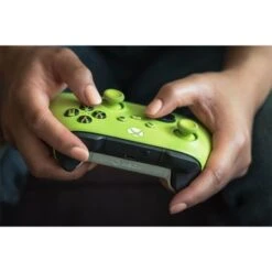 Microsoft XBXCONELCVLT /Xbox Electric Volt Wireless Controller -Epic Pixels e801f24a 03cd 4c5d 8a1c 41d3d74b56cc